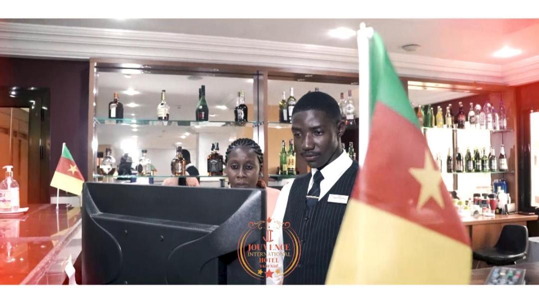 Hotel Jouvence International Яунде Экстерьер фото